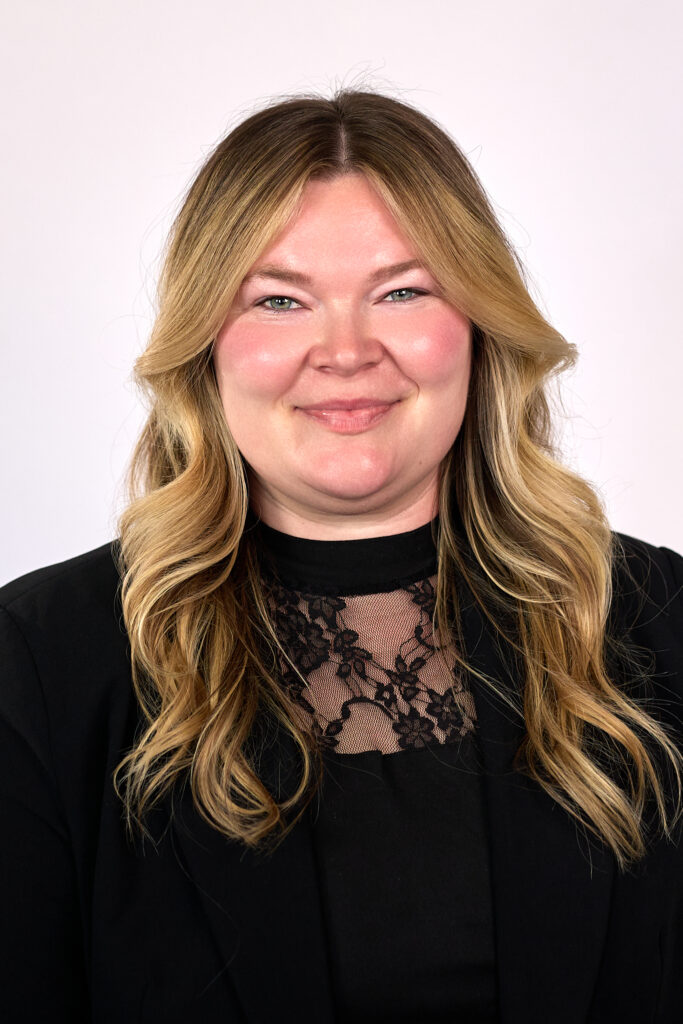 Destiny Clark headshot